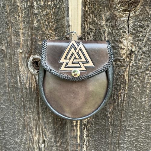 sporran-black-with-viking-Valknut